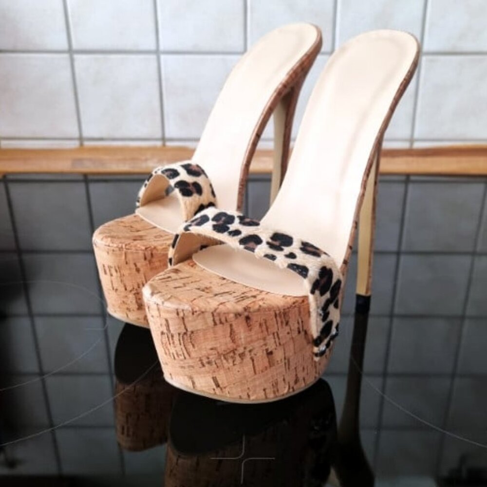 Leopard Print Cork High Heels. 6 INCH STILETTO HEEL - Picture 2 of 4
